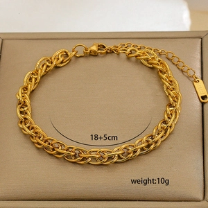 Polished 18K gold plated stainless steel chain bracelet with 18 plus 5cm length detail
