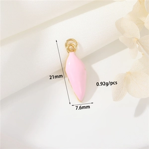 Detailed pink enamel shell charm showing 21mm height and 0.92g weight specifications
