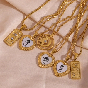 Vintage 18K Gold Plated Stainless Steel Tarot Pendant Necklace For Women Retro Shell Heart Birth Flower Twist Chain Jewelry