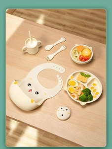 6-piece food-grade silicone baby feeding set with cat-shaped plate and bib in cream white