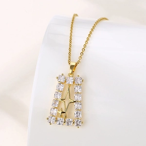 Collana Con Pendente Stella Quadrata Acciaio Inossidabile Con Zircone Placcato Oro Catena Geometrica Per Donne