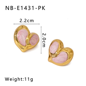 Detail view of pink enamel heart earrings showing dimensions 2.2cm and weight 11g