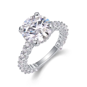 Sparkling S925 sterling silver ring with 5 carat moissanite and micro-pave setting