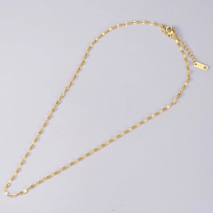 Classic 18K gold twisted cable chain necklace with K18 engraved tag and lobster clasp