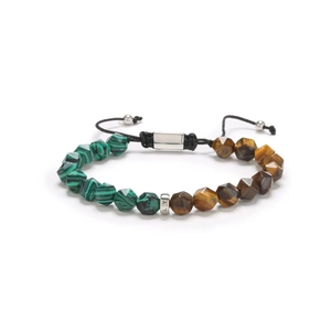 Bracelet tressé en oeil de tigre et malachite avec perles facettées et détails argentés
