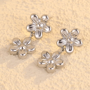Minimalist silver flower tassel earrings in polished stainless steel for women