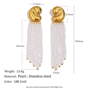 Boucles d'oreilles pampilles en perles dorées à l'or 18 carats avec dimensions détaillées