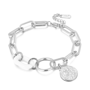 Bracelet chaîne à maillons géométriques avec détails blancs et pendentif circulaire