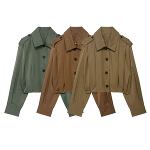 Damen Utility-Kurzjacke mit Cargotaschen und Schulterklappen in Grün Braun und Khaki