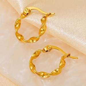 Boucles D'oreilles Créoles En Acier Inoxydable Plaqué Or 18K Texture De Corde Torsadée Géométrique Minimaliste Pour Femmes