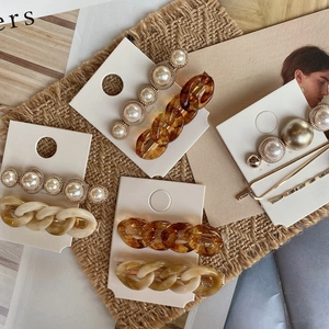 Retro Korean style hair clip set with pearls and marble resin chains on a card