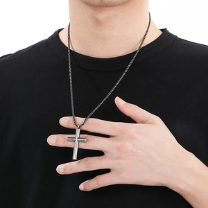 Vintage style stainless steel cross pendant necklace with antique silver finish for men