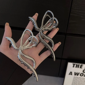 Metal Butterfly Hair Claw Clip Large Alloy Bow Design Fashion Strong Hold Hair Accessories For Women