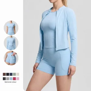 Tenue Yoga Musculation Femme Comprenant Veste Longue Fermeture Éclair Débardeur Ajusté Et Short Sport Taille Haute À Poches