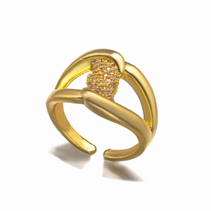 Elegant gold-plated criss-cross ring with pavé zircon setting on adjustable open band