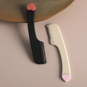 Mini eyebrow razors with heart design, black and beige safety shavers for facial grooming
