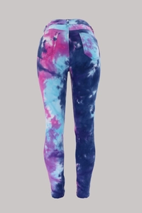 Slim fit tie-dye high waist leggings with blue and purple patterns and back pockets