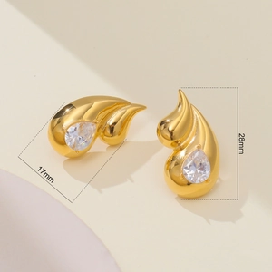 Macro detail of 18k gold plated earring with double layer water drop zircon and size specs