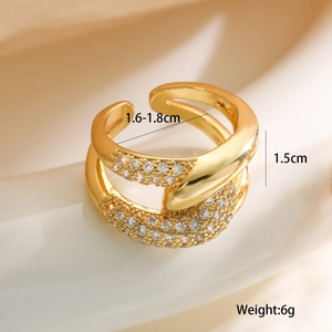 Detail view of 18K gold plated ring dimensions showing 1.6-1.8cm diameter and 6g weight