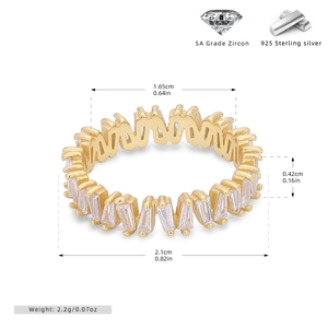 Detailed size specifications of golden 925 silver V-shaped ring with 5A grade zircon