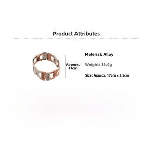 Detail view of tri-color metal chain bracelet showing dimensions 17cm by 2.5cm and 36.4g weight