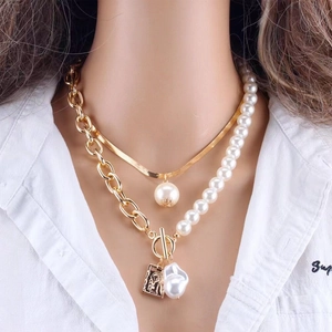 Layered Necklace Copper Alloy Baroque Imitation Artificial Pearl Portrait Square Pendant Toggle Clasp Vintage Jewelry For Women