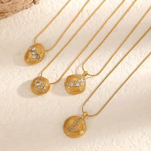 Pendant Necklace 304 Stainless Steel With Zirconia Inlay Geometric Shape 18K Gold Plated Snake Chain Elegant