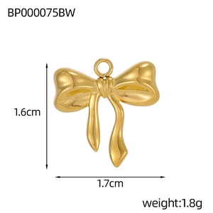 Vue détaillée du pendentif papillon BP000075BW avec dimensions 1,6x1,7cm et poids 1,8g