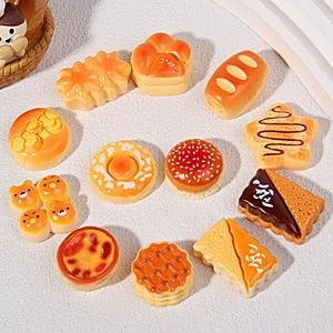 Miniature resin bread and dessert models including donuts and burgers for DIY crafts