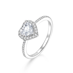 Luxurious S925 sterling silver heart-shaped engagement ring with sparkling zircon stones
