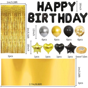 Kit déco anniversaire noir et or avec ballons et rideaux à franges métallisés