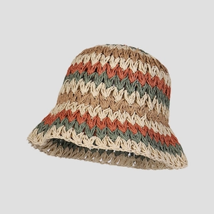 Detailed view of the multi-color wavy straw weave on the foldable summer sun hat