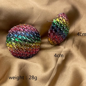 Detailed view of 4cm rainbow crystal hoop earrings with dimensions and weight info