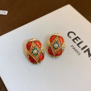 Vintage style red enamel oval stud earrings with pearl and gold plating accents