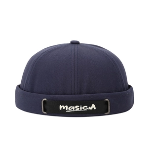 Bonnet docker bleu marine style streetwear avec broderie MasicM pour hommes et femmes