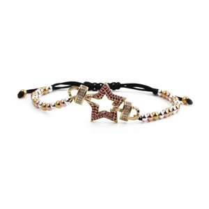 Bracelet étoile plaqué or ajustable avec zircon rouge et perles tricolores sur cordon