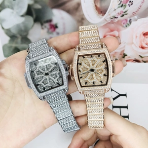 Montres de luxe pour femmes en forme de tonneau, argent et or rose avec pavé de diamants