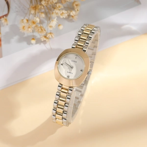 Elegante zweifarbige Edelstahl Quarzuhr mit weißem Zifferblatt und Goldakzenten für Damen