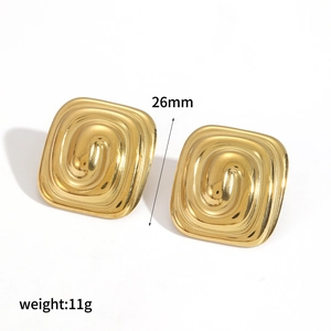 Hammered spiral square stud earrings in 18k gold plated stainless steel design