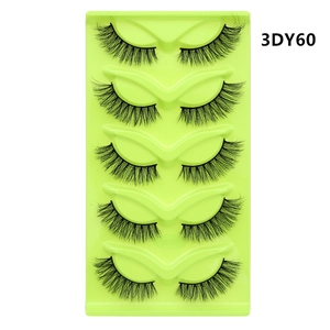 Detailed view of 5 pairs of thick black cat-eye false eyelashes in 3DY60 style on a tray