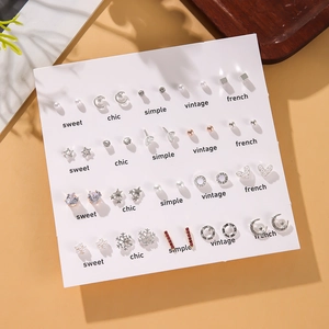 Alloy Stud Earrings Faux Artificial Pearl Rhinestone Geometric Heart Star Moon Snowflakes Vintage Elegant Jewelry Accessory Women