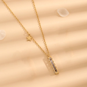 Élégant Collier Pendentif Géométrique Étoile en Acier Inoxydable Avec Strass pour Femme Chaîne Fine Plaqué Or Bijoux de Mode Cadeau