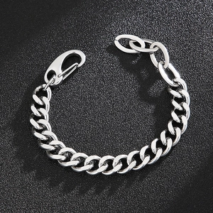 Bracelet gourmette minimaliste pour homme en acier titane argenté avec fermoir mousqueton