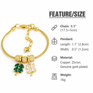 Detailed size chart for clover pendant bracelet showing chain length and materials