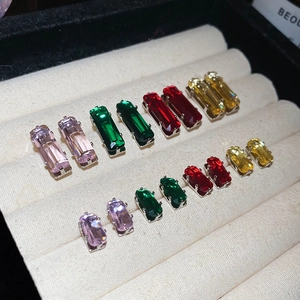 Rectangular zircon earrings in pink and emerald green with silver prong setting