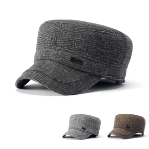 Berretto militare invernale da uomo con fodera in pile e trama in tweed