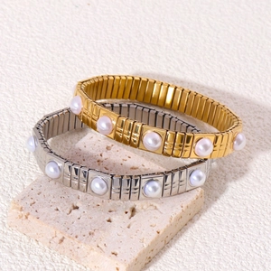 Bracciale elastico in acciaio inossidabile con perle d'acqua dolce nei toni oro e argento