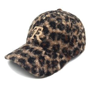 Leopard print teddy fur baseball cap with embroidered letter R in golden stitch