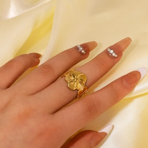 Elegant gold plumeria flower ring in polished stainless steel for women fashion