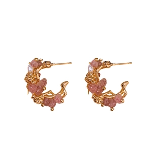 18k gold plated C-shaped earrings with strawberry quartz and elegant pearls on white background